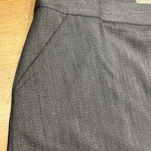 Plus Size EUC Gray wool Maxi Skirt with Front Pleat and Slit Size 16 - Picture 4 of 7
